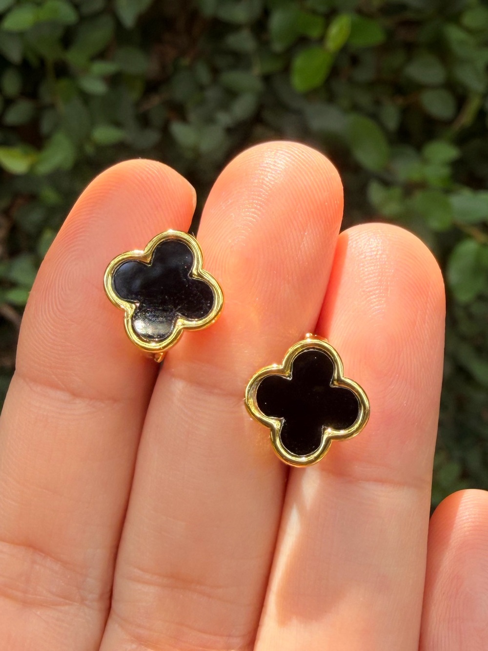 Black Clover Stud Earrings - cloverleaf - Picture 2 of 7